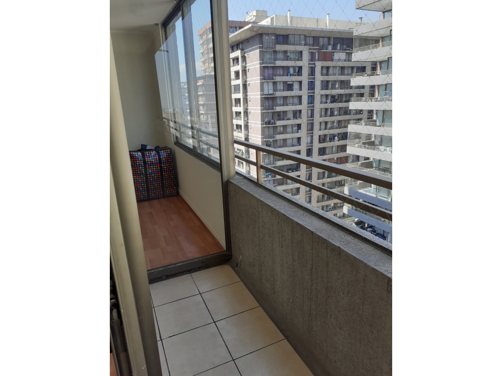 SE VENDE DEPTO TIPO MARIPOSA DE 2D Y 2B CON EST. Y BOD.EN AMUNATEGUI, SANTIAGO CENTRO