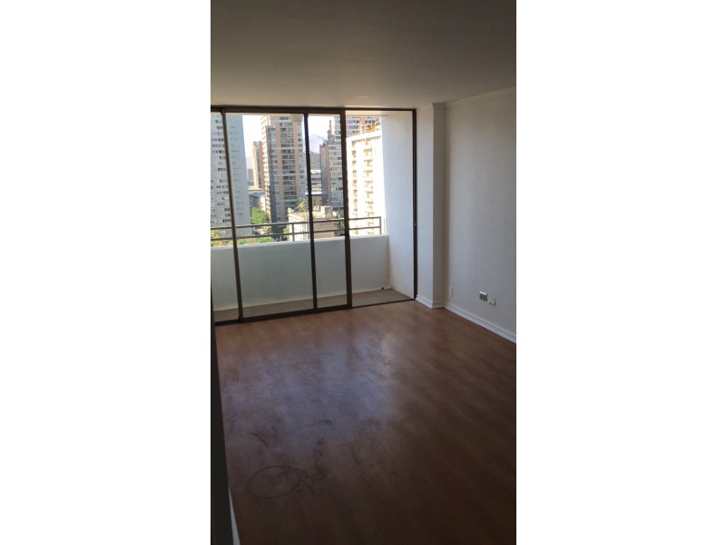 SE VENDE CENTRICO DEPTO DE 2 D Y 2B  EN AMUNATEGUI , SANTIAGO CENTRO